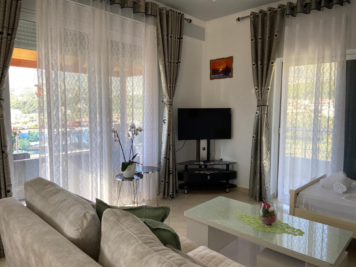 Villa Bodini Himarë Eksteriør billede
