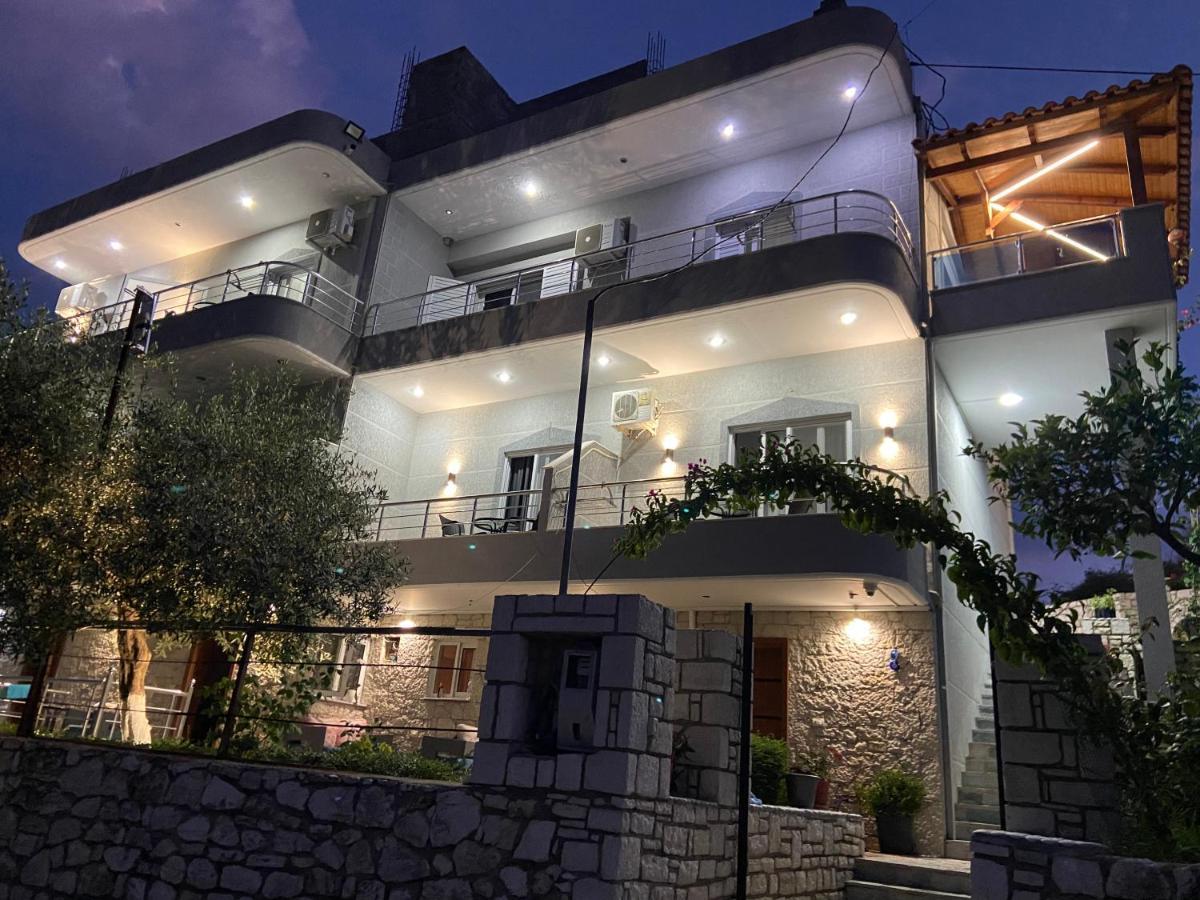Villa Bodini Himarë Eksteriør billede
