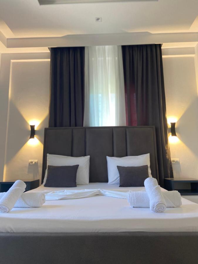 Villa Bodini Himarë Eksteriør billede