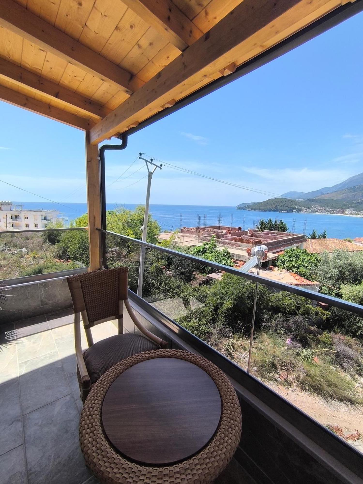 Villa Bodini Himarë Eksteriør billede